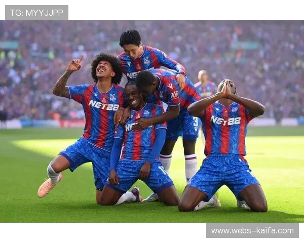 水晶宫穆尼奥斯成边后卫套上典范,赛季传中数据位列联赛前三